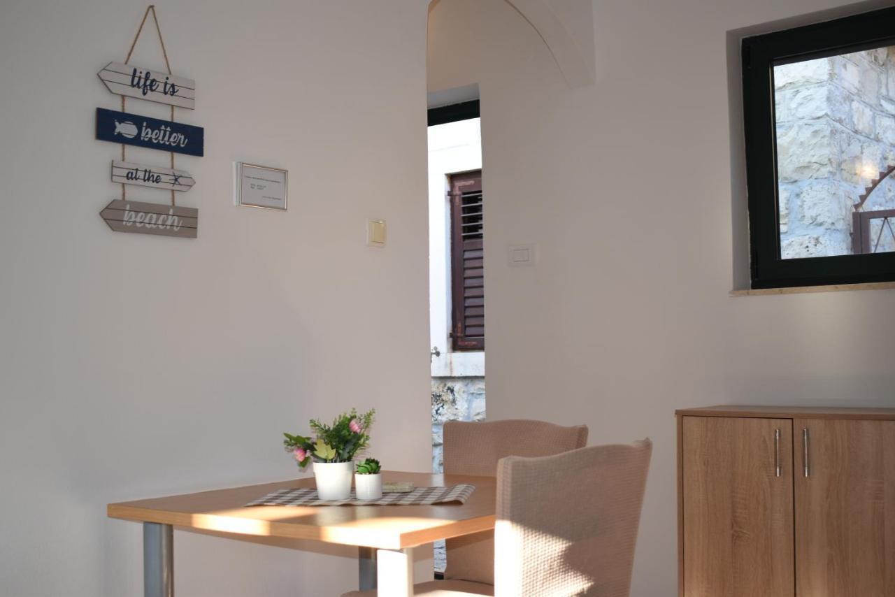 Twin Love Apartment Split Exteriör bild