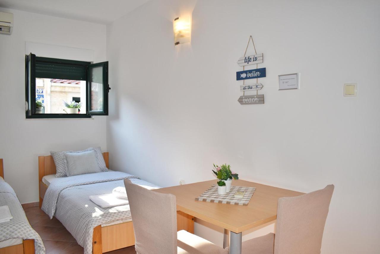 Twin Love Apartment Split Exteriör bild